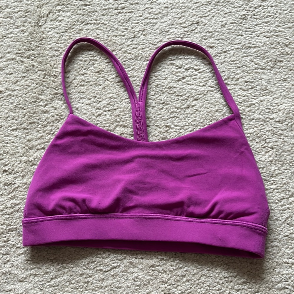 Lululemon Flo Y Nulu bra size 4